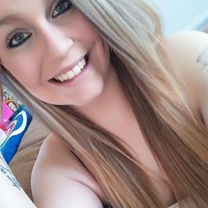 Meet your Posher, Chrissy